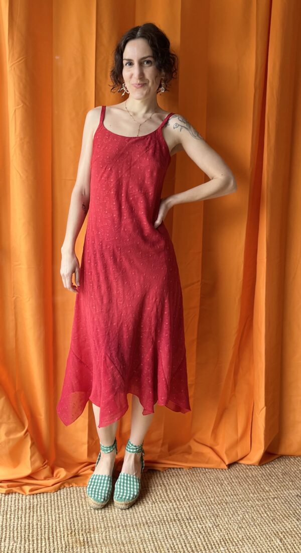 Robe longue brodée années 1980 taille 36 à 38