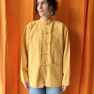 Veste surchemise en soie années 1980 taille 36 à 46 – Image 2