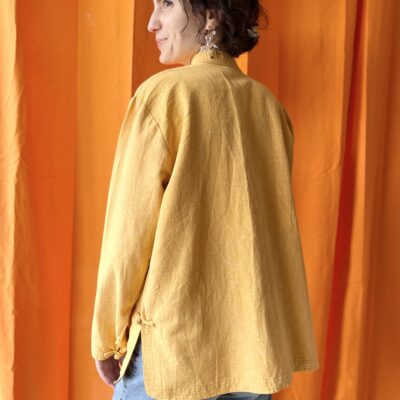 Veste surchemise en soie années 1980 taille 36 à 46 – Image 3