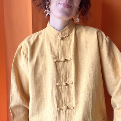 Veste surchemise en soie années 1980 taille 36 à 46 – Image 4