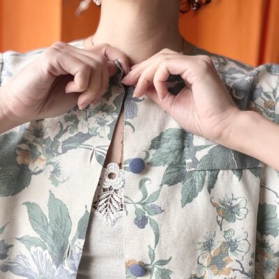 Veste fleurie années 70 taille 36 à 40 – Image 4